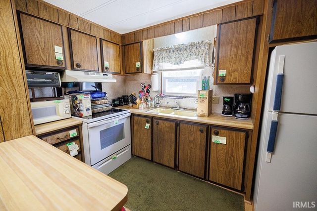 805 Judah Logan Road, Bedford, IN 47421