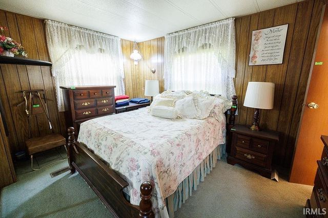 805 Judah Logan Road, Bedford, IN 47421