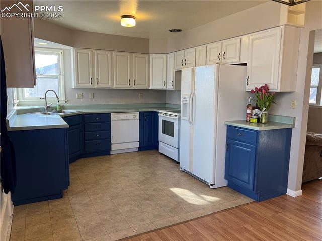 615 Echo Lane, Colorado Springs, CO 80904