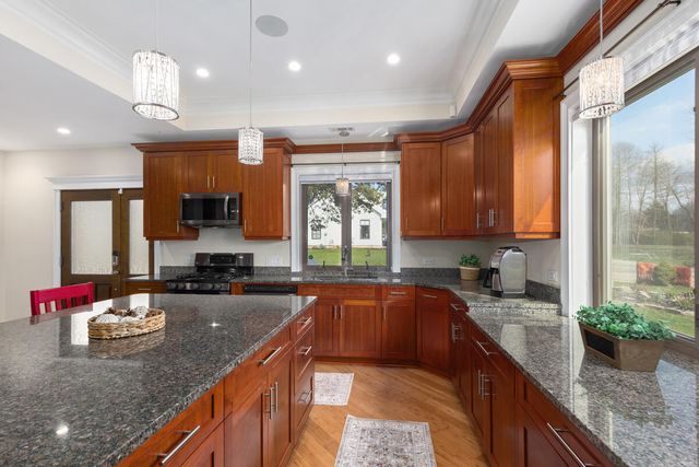 79 Pershing Street, South Haven, MI 49090