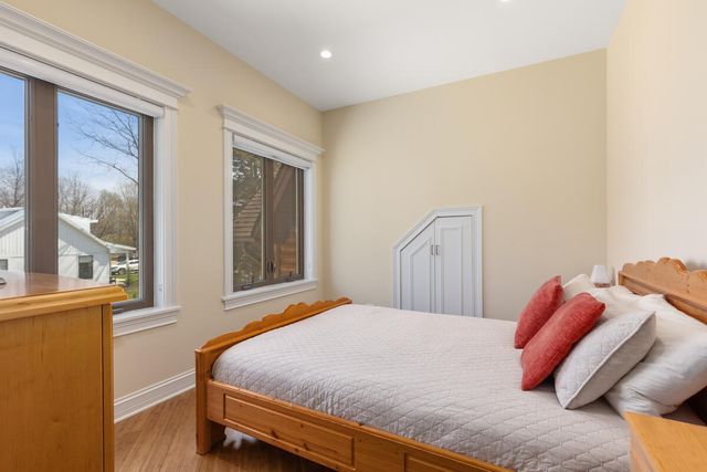 79 Pershing Street, South Haven, MI 49090
