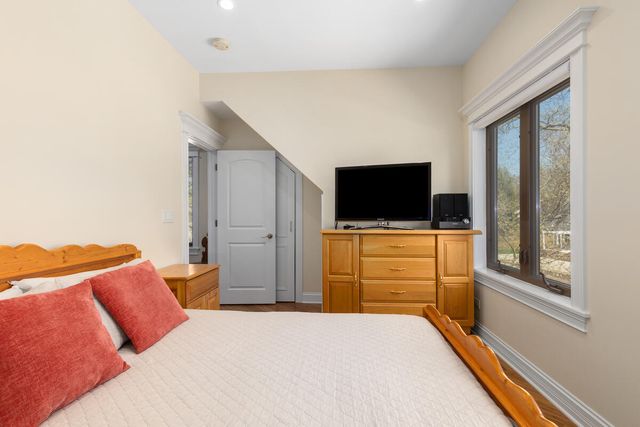 79 Pershing Street, South Haven, MI 49090