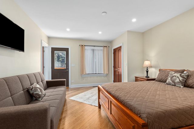 79 Pershing Street, South Haven, MI 49090