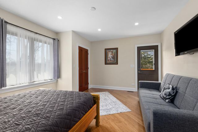 79 Pershing Street, South Haven, MI 49090