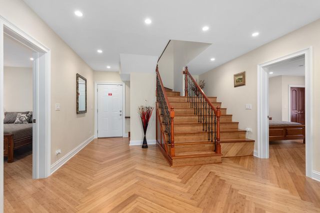79 Pershing Street, South Haven, MI 49090