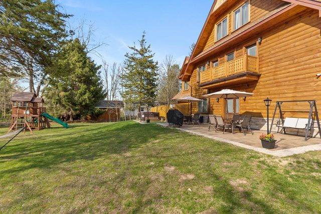 79 Pershing Street, South Haven, MI 49090