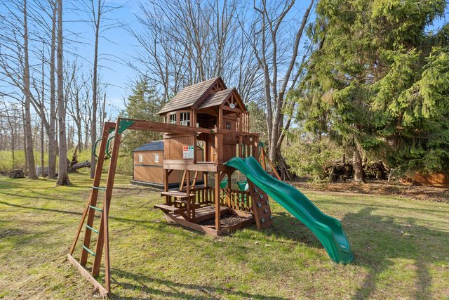 79 Pershing Street, South Haven, MI 49090