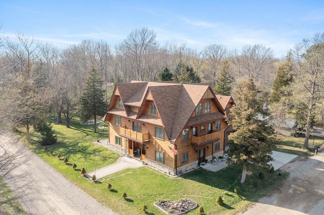79 Pershing Street, South Haven, MI 49090