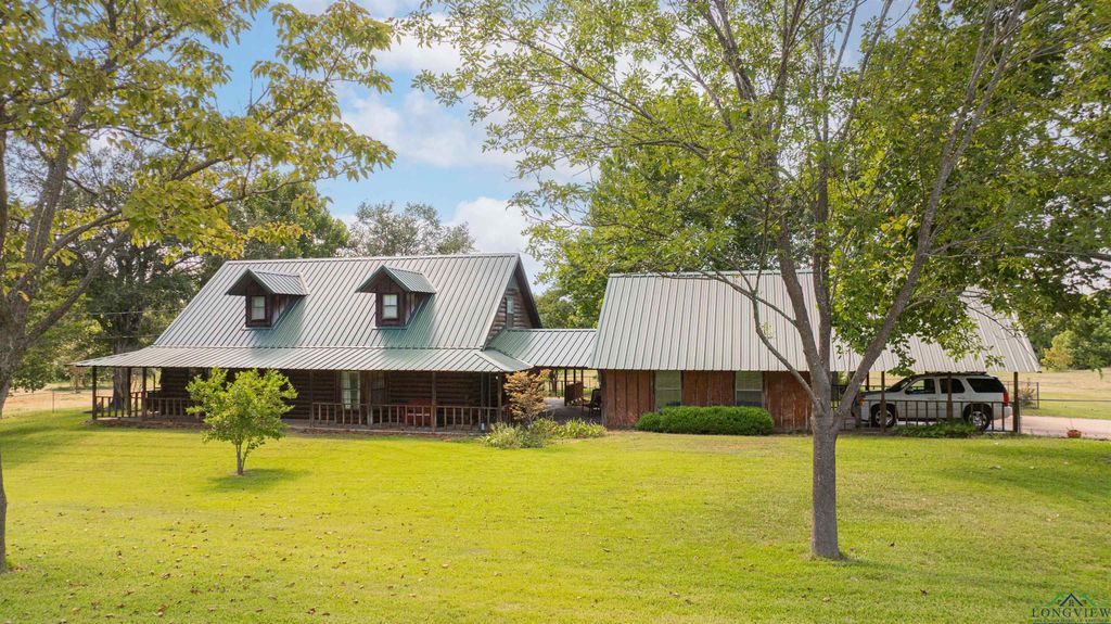 8146 CR 3111 N, Kilgore, TX 75662