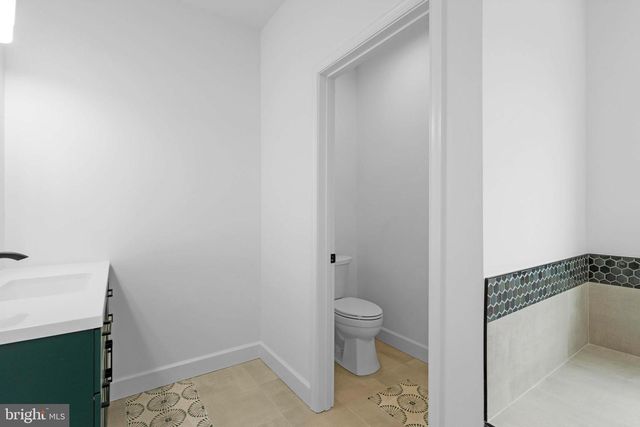 129 VILLAGE DR, Seaford, DE 19973