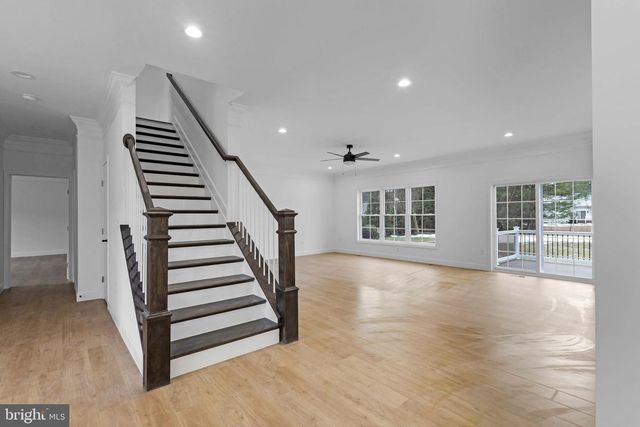 129 VILLAGE DR, Seaford, DE 19973