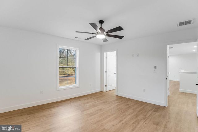 129 VILLAGE DR, Seaford, DE 19973