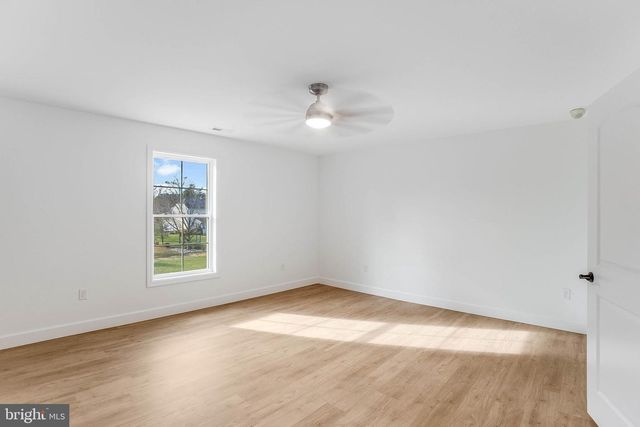 129 VILLAGE DR, Seaford, DE 19973