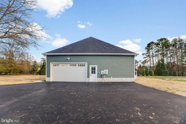 129 VILLAGE DR, Seaford, DE 19973