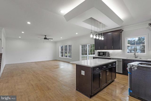 129 VILLAGE DR, Seaford, DE 19973