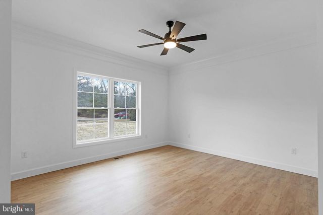 129 VILLAGE DR, Seaford, DE 19973