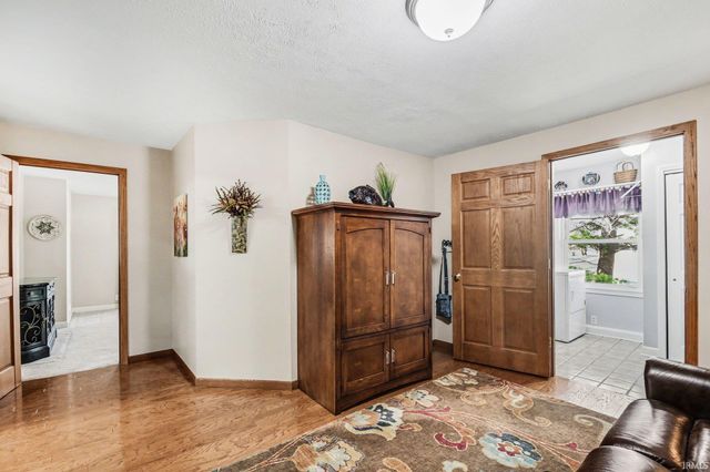 29934 Riviera Drive, Elkhart, IN 46514