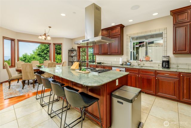 1743 Freshwater Bay Road, Port Angeles, WA 98363