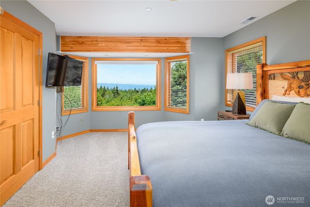 1743 Freshwater Bay Road, Port Angeles, WA 98363