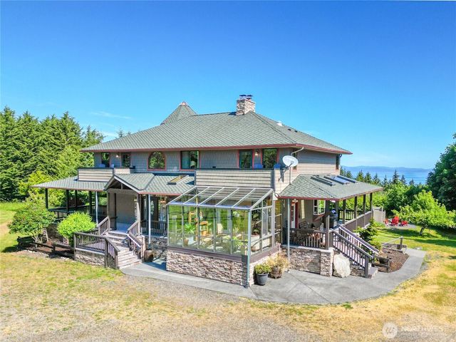 1743 Freshwater Bay Road, Port Angeles, WA 98363