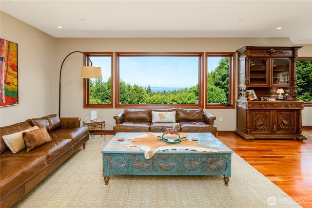 1743 Freshwater Bay Road, Port Angeles, WA 98363