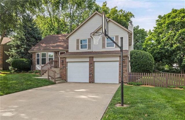 15622 W 125th Street, Olathe, KS 66062