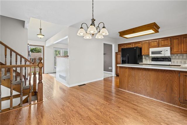 15622 W 125th Street, Olathe, KS 66062