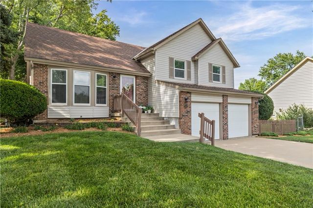 15622 W 125th Street, Olathe, KS 66062