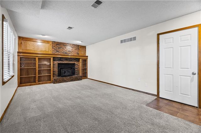 15622 W 125th Street, Olathe, KS 66062