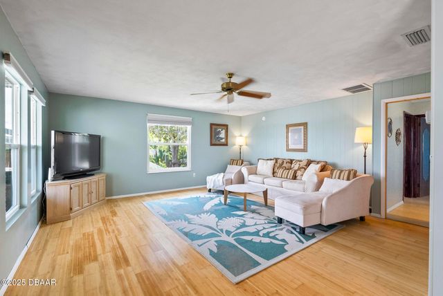 236 S Beach Street, Ormond Beach, FL 32174