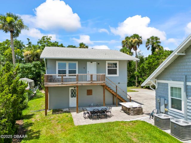 236 S Beach Street, Ormond Beach, FL 32174