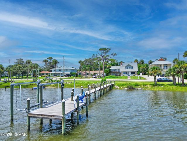 236 S Beach Street, Ormond Beach, FL 32174