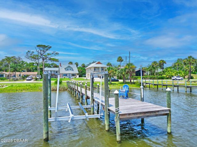 236 S Beach Street, Ormond Beach, FL 32174