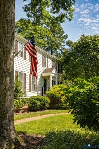 9704 Wildbriar Ln, Henrico, VA 23229