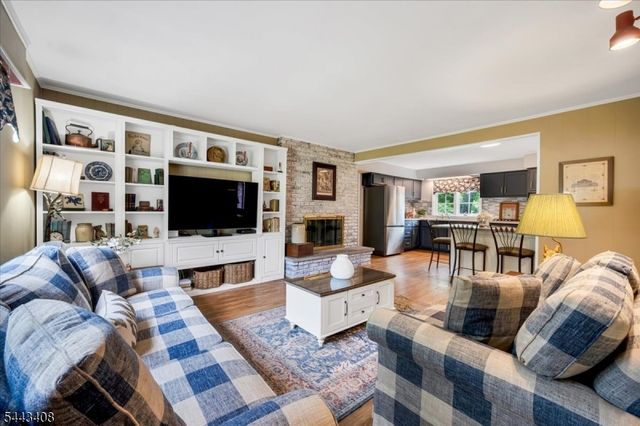 1094 Cambridge Ln, Bridgewater Twp., NJ 08807