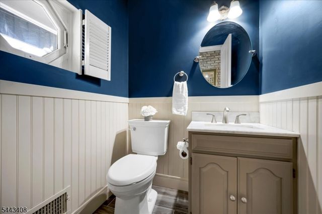 1094 Cambridge Ln, Bridgewater Twp., NJ 08807