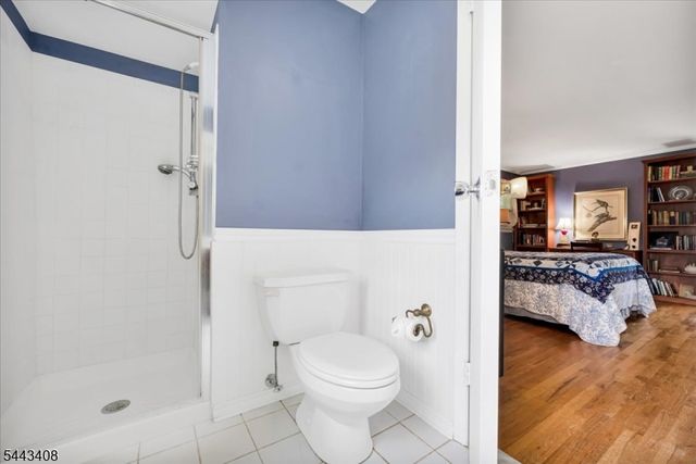 1094 Cambridge Ln, Bridgewater Twp., NJ 08807