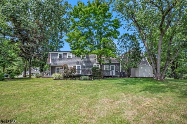 1094 Cambridge Ln, Bridgewater Twp., NJ 08807