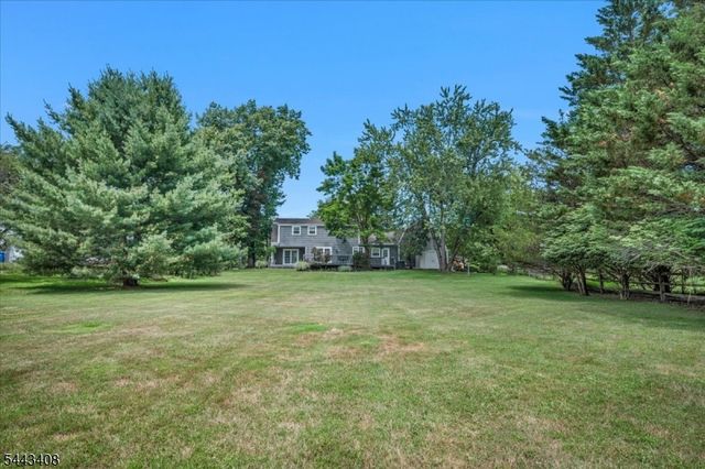 1094 Cambridge Ln, Bridgewater Twp., NJ 08807