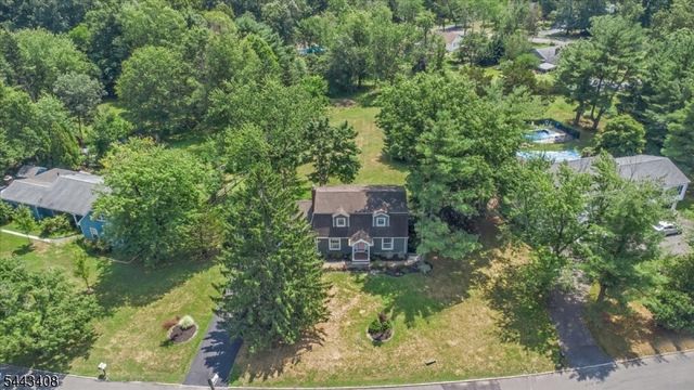 1094 Cambridge Ln, Bridgewater Twp., NJ 08807