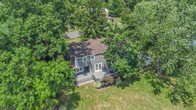 1094 Cambridge Ln, Bridgewater Twp., NJ 08807