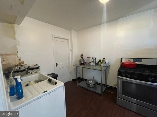 6101 MAGNOLIA ST, Philadelphia, PA 19144
