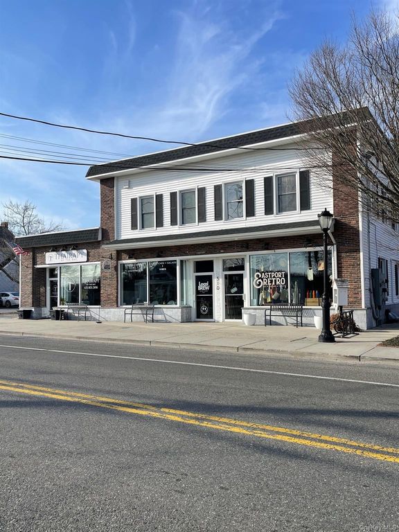 510 Montauk Highway Upper East Apartment, Eastport, NY 11941