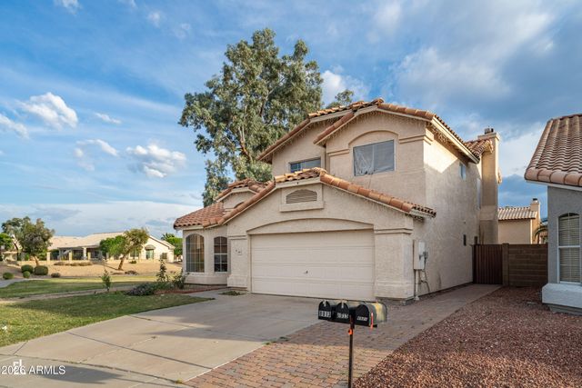 8913 W MARCONI Avenue, Peoria, AZ 85382