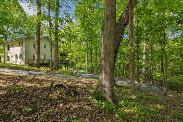 5717 Old 96, Franklin, TN 37064