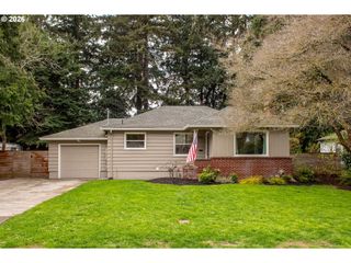 1317 Ne 109TH Ave, Portland, OR 97220
