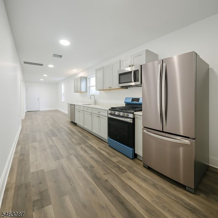 506 21St St, Irvington Twp., NJ 07111 — photo 4