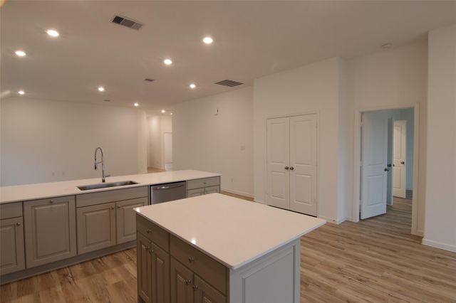 2511 Chestnut Oak Circle, Katy, TX 77494