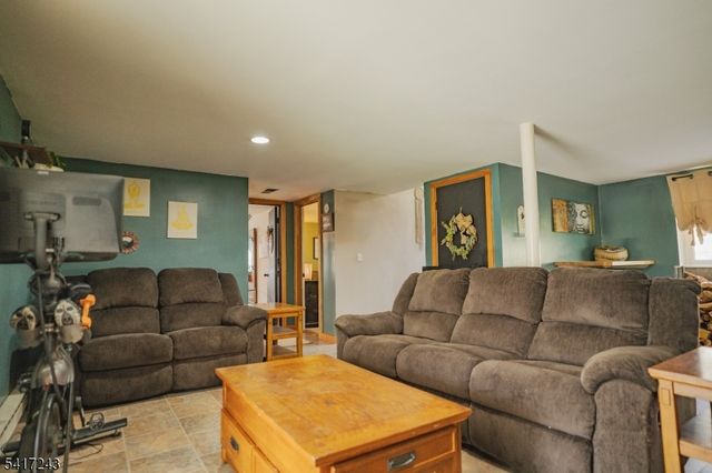 46 Fairview Ter, Wantage Twp., NJ 07461