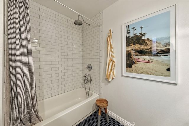 306 Campbell Lane, Costa Mesa, CA 92627